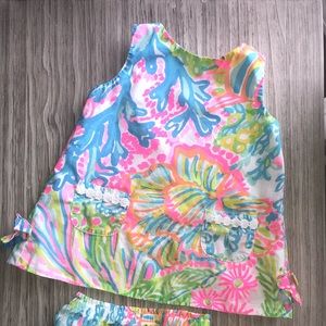 *SOLD* Lilly Pulitzer Lovers Coral Shift